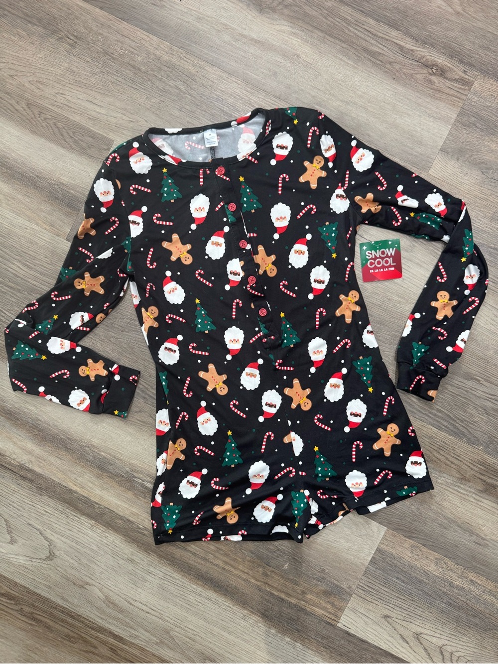 Christmas Santa Gingerbread Tree Candy Cane Pajamas Romper One Piece M NWT